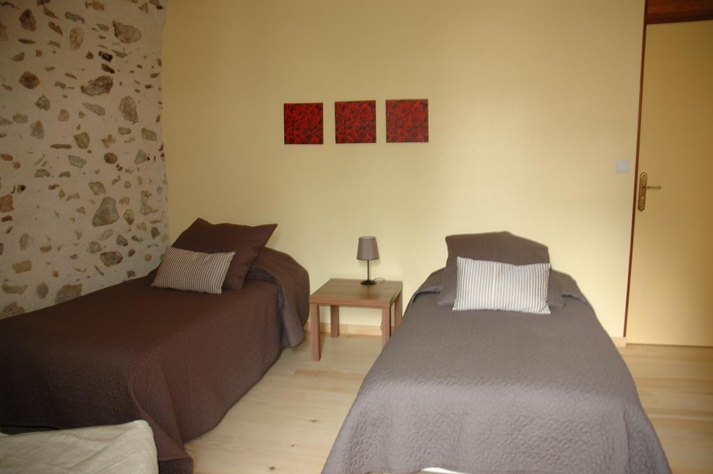 Hôtel Maison Maxil à Massat Extérieur photo