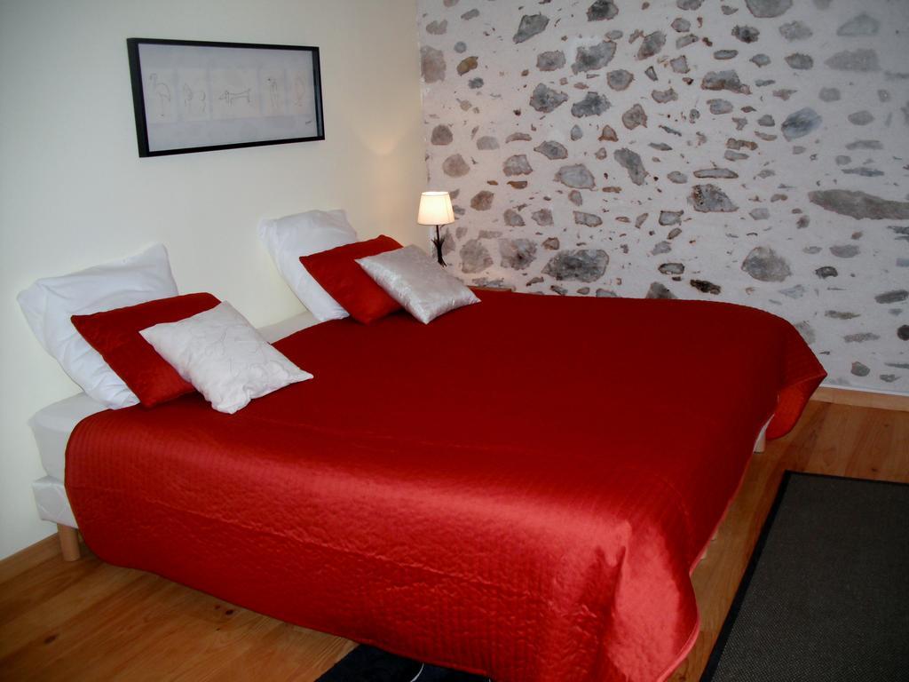 Hôtel Maison Maxil à Massat Extérieur photo
