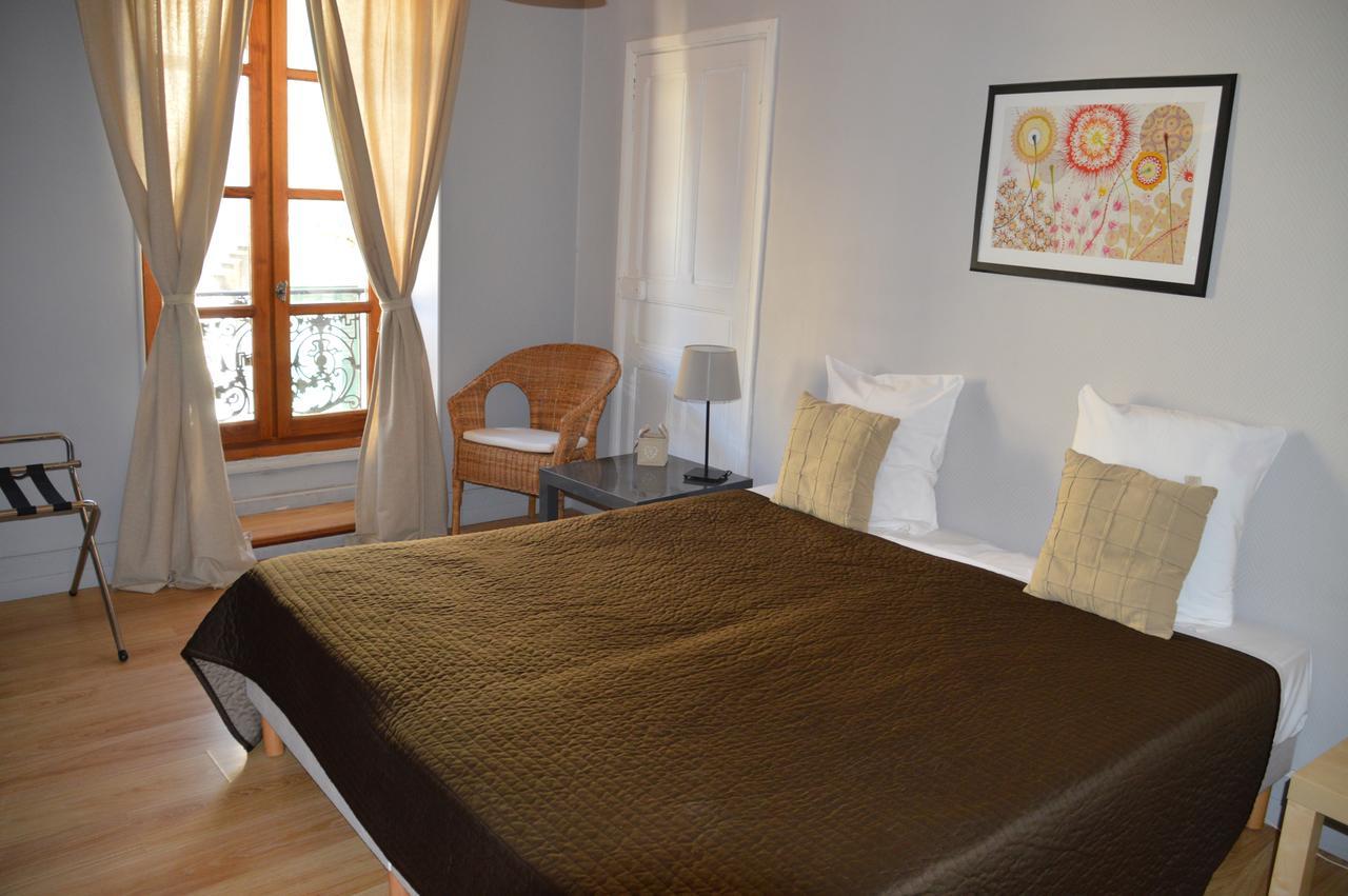 Hôtel Maison Maxil à Massat Extérieur photo