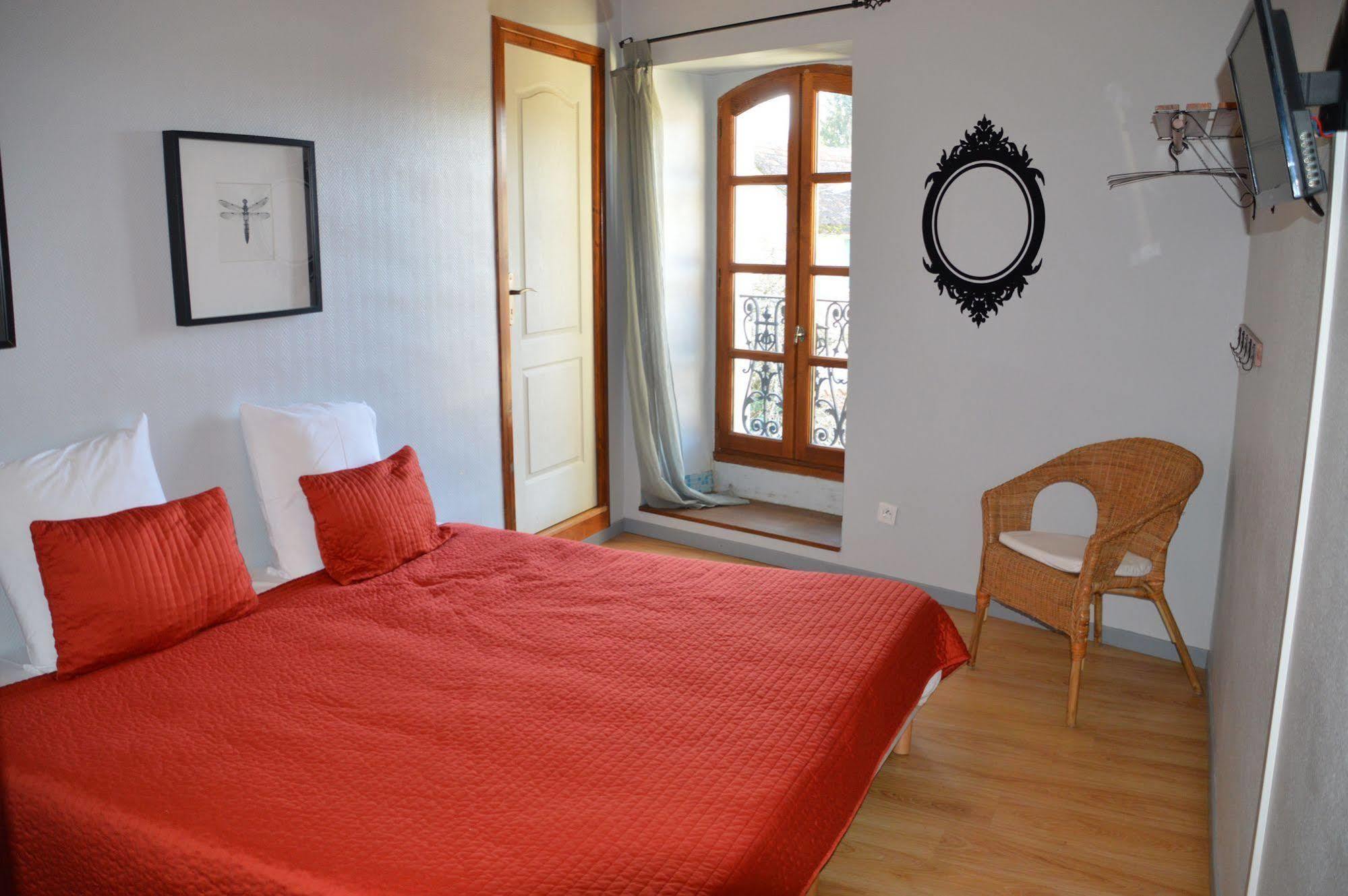 Hôtel Maison Maxil à Massat Extérieur photo
