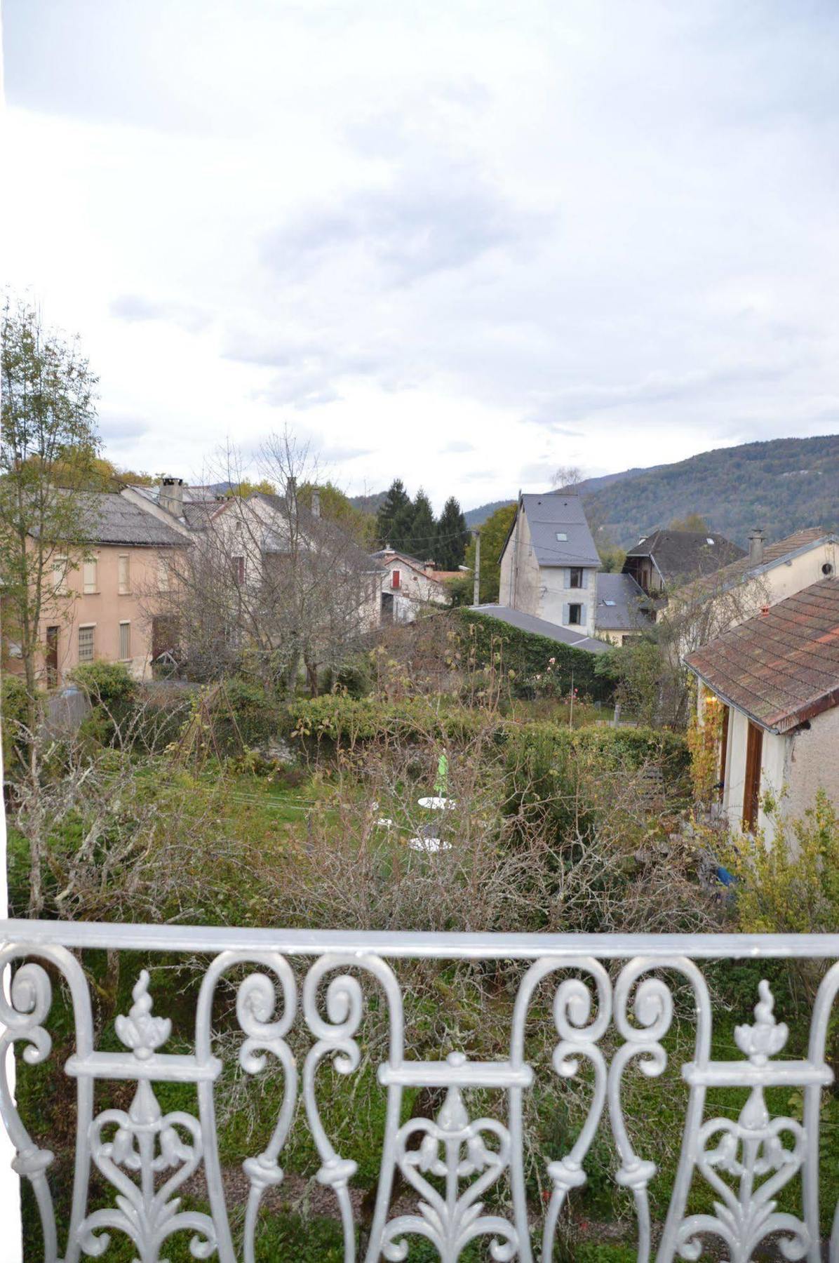 Hôtel Maison Maxil à Massat Extérieur photo